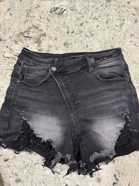 Risen Black Distressed High-Waist Denim Shorts